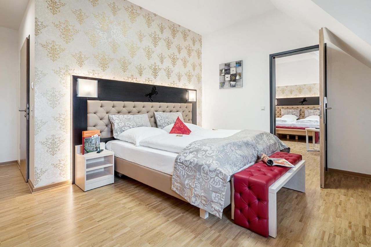 Hotel Rappen Rothenburg Ob Der Tauber Ngoại thất bức ảnh