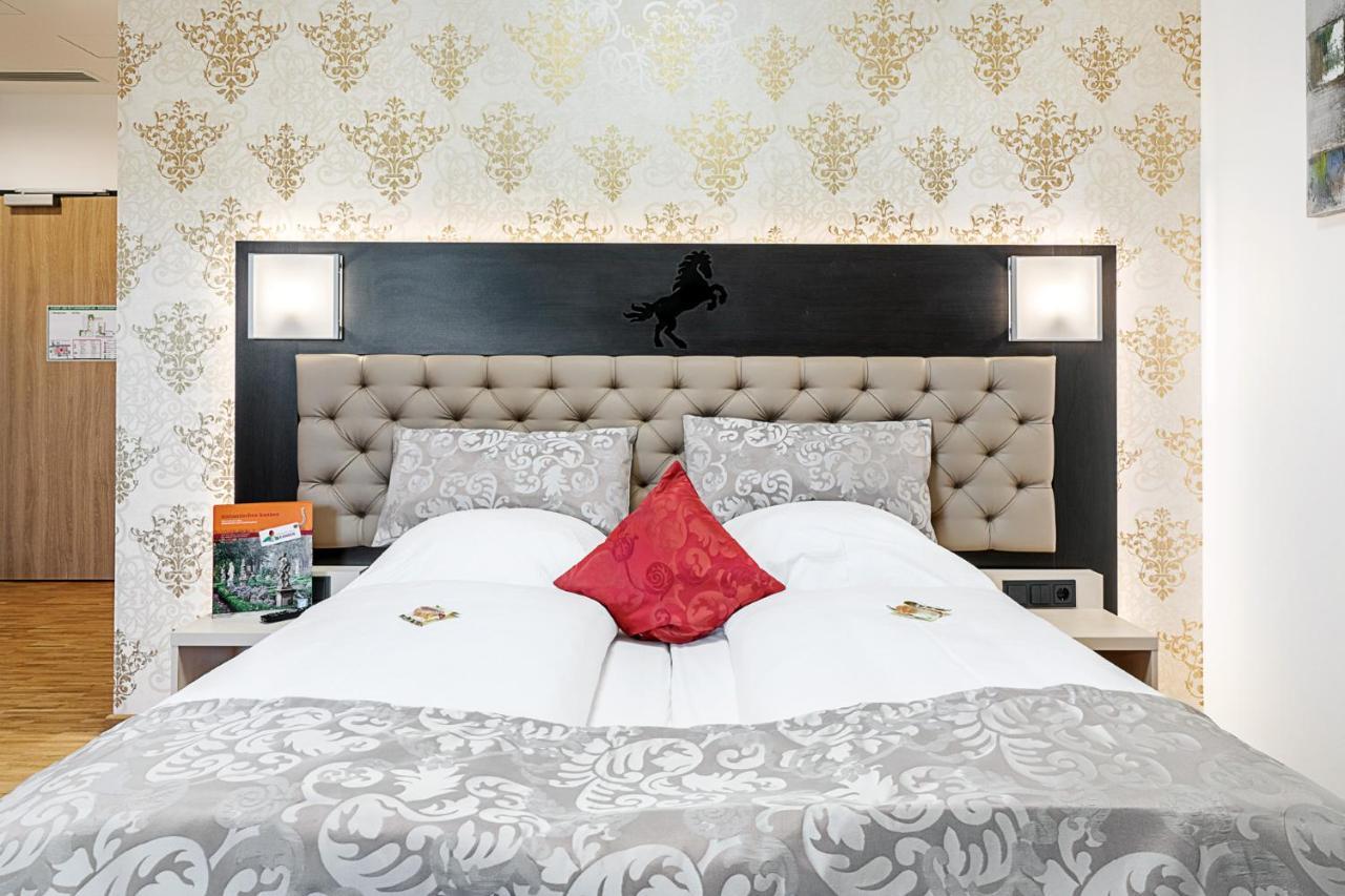 Hotel Rappen Rothenburg Ob Der Tauber Ngoại thất bức ảnh