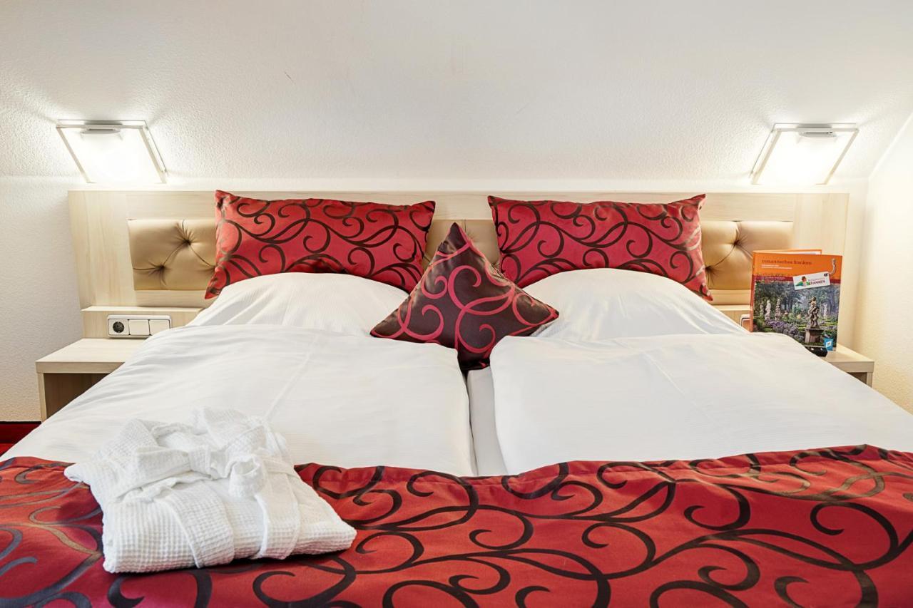 Hotel Rappen Rothenburg Ob Der Tauber Ngoại thất bức ảnh