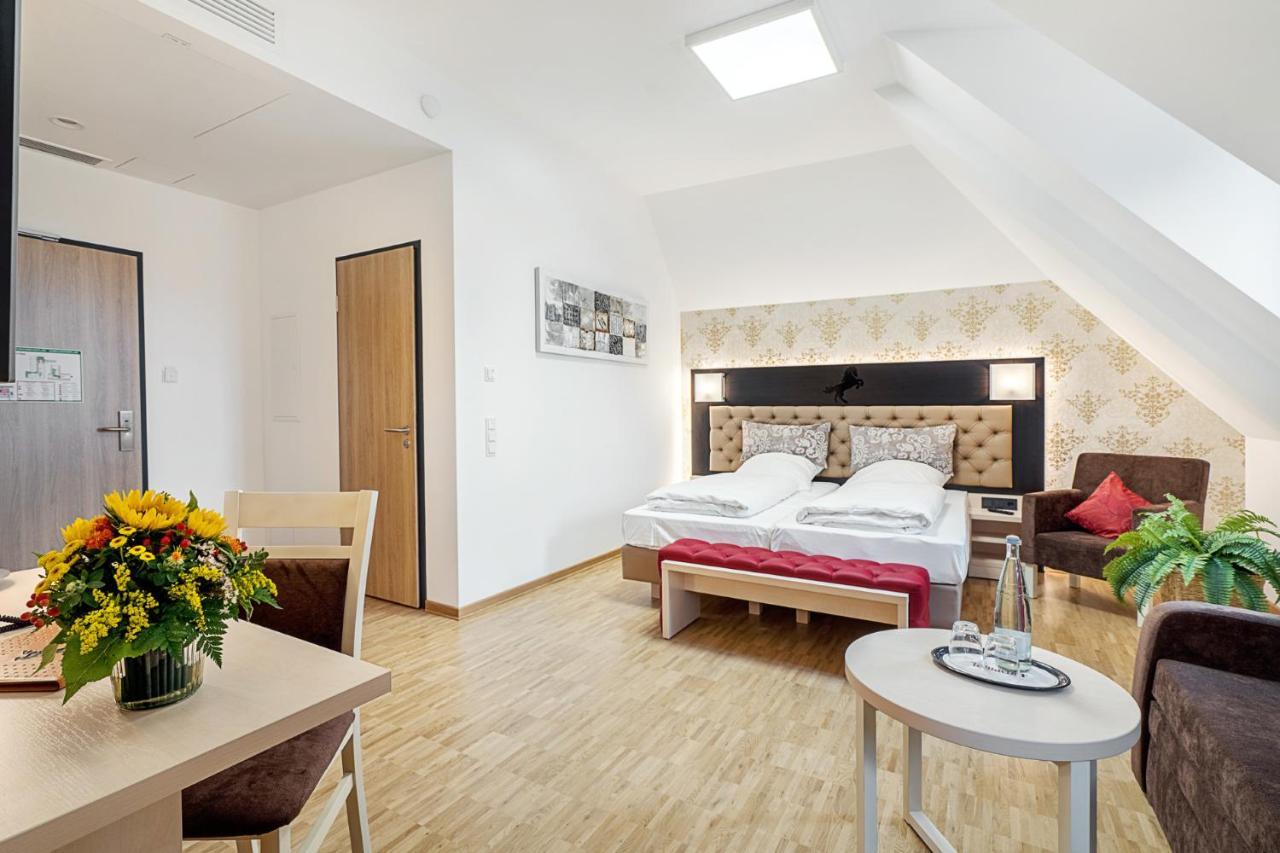 Hotel Rappen Rothenburg Ob Der Tauber Ngoại thất bức ảnh