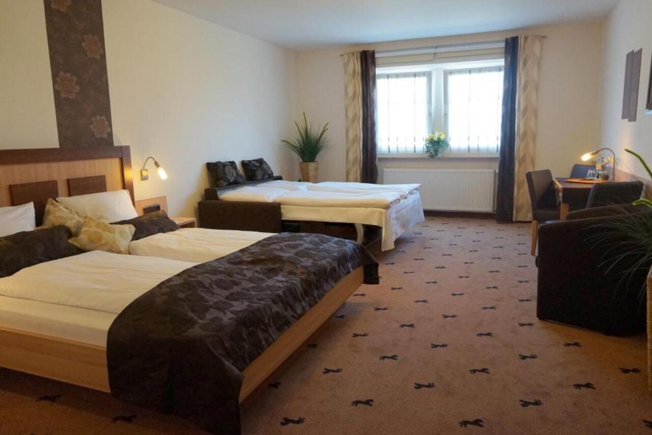 Hotel Rappen Rothenburg Ob Der Tauber Ngoại thất bức ảnh
