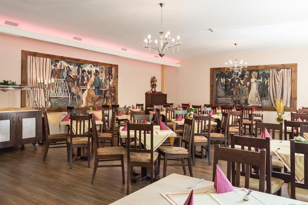 Hotel Rappen Rothenburg Ob Der Tauber Ngoại thất bức ảnh